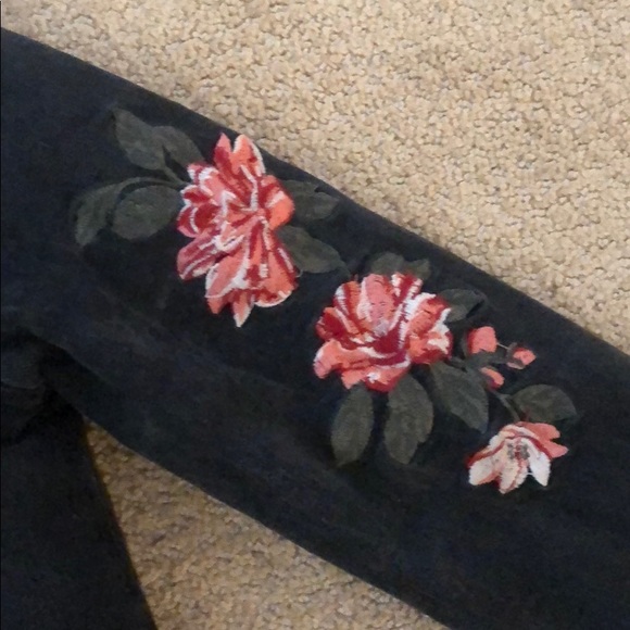 Pacsun Black Jean Jacket with fur collar - Picture 4 of 4